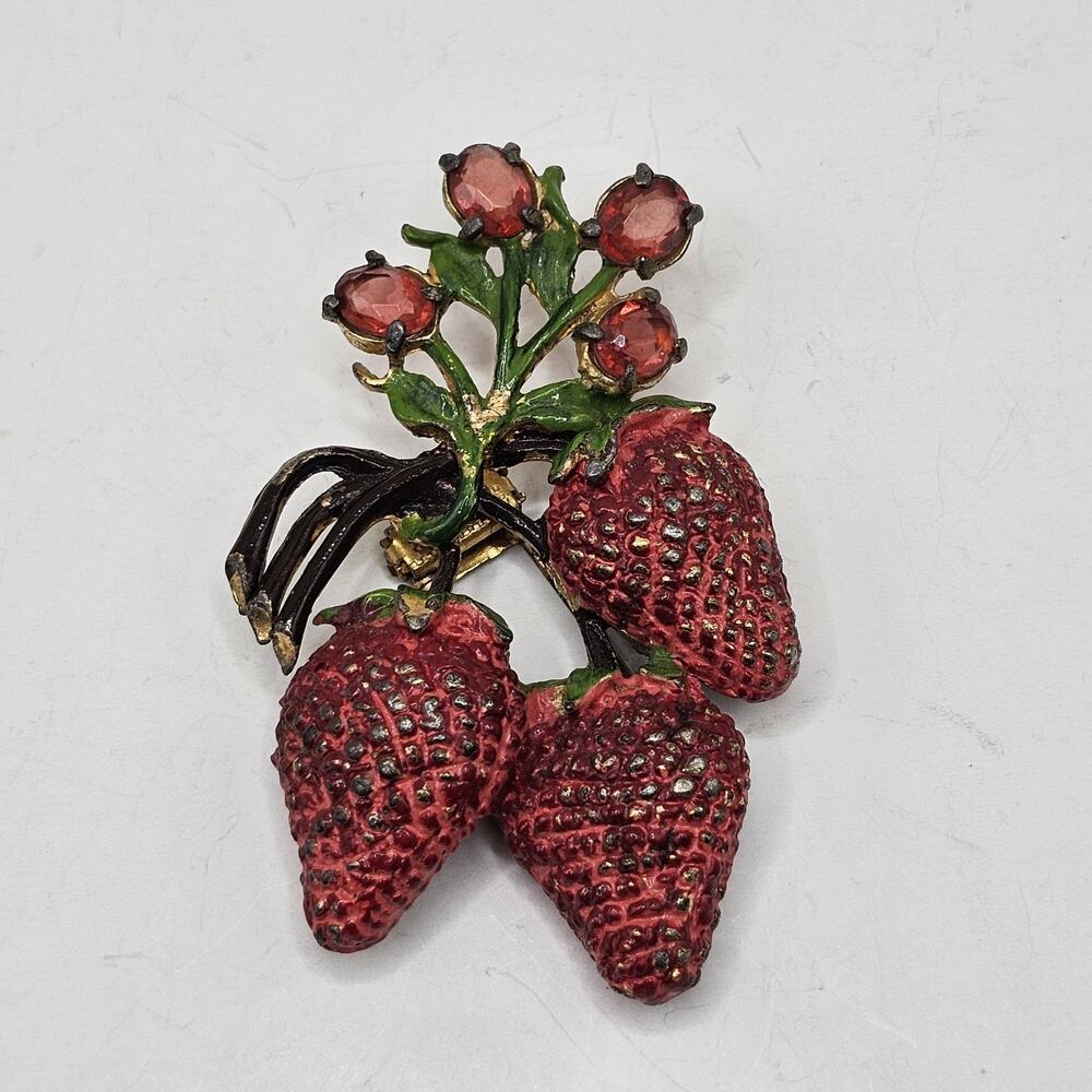 Vintage Enamel Strawberry Dimensional Red Rhinestone Fur Clip
